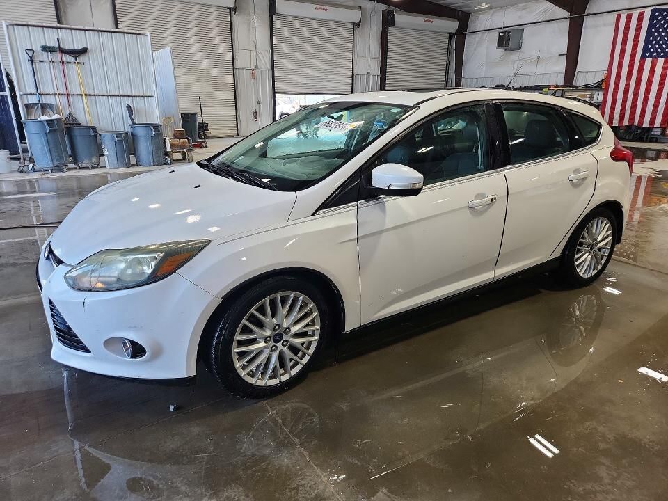 2014 FORD Focus