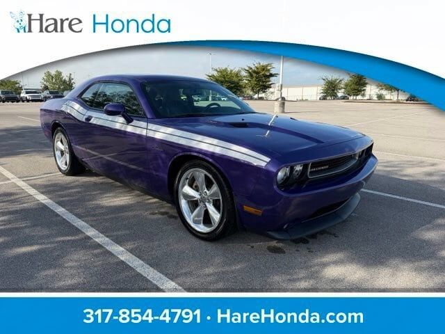 2013 DODGE Challenger