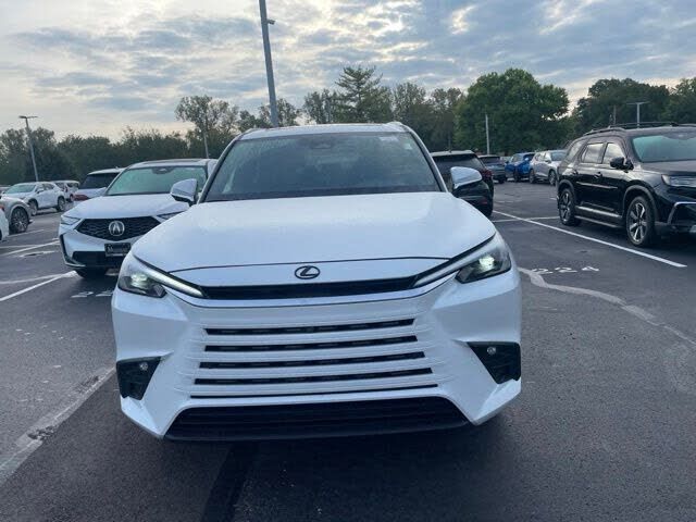 2025 Lexus TX