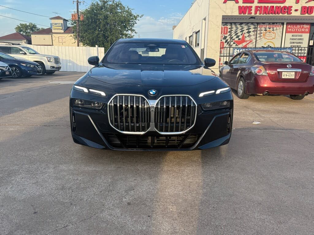 2024 BMW 740i