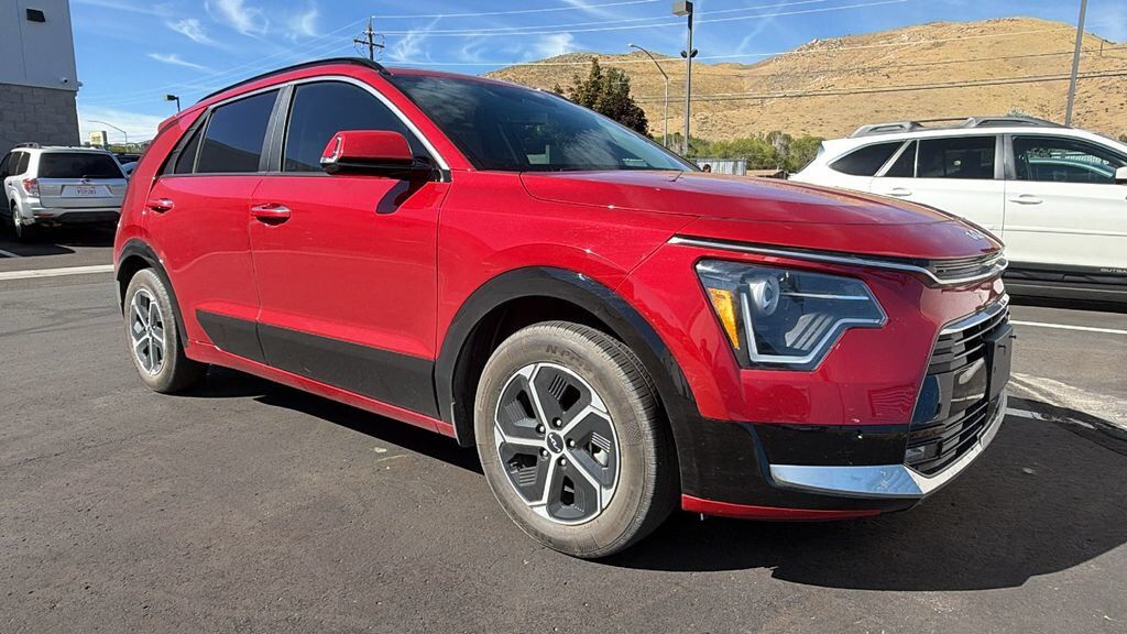 2023 KIA Niro