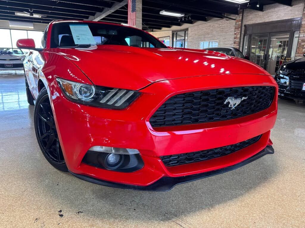 2015 FORD Mustang