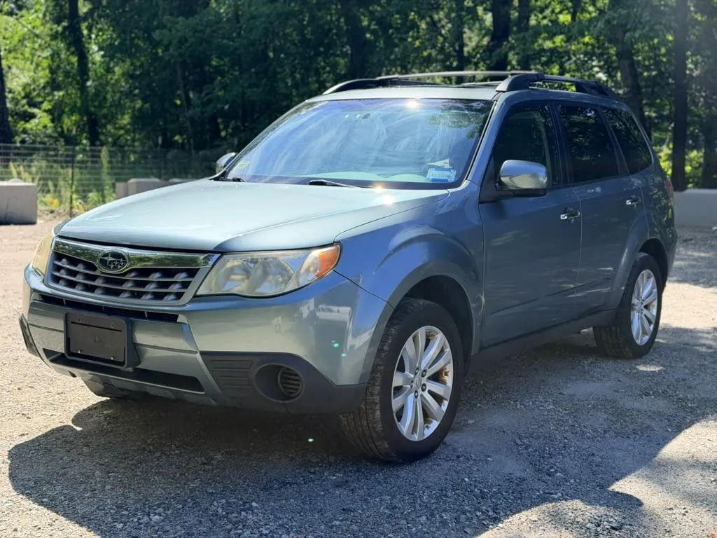 2012 SUBARU Forester