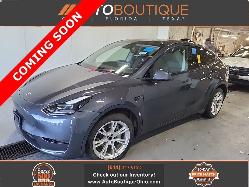 2023 TESLA Model Y