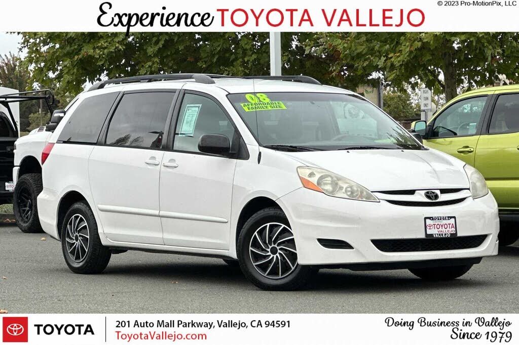 2008 TOYOTA Sienna