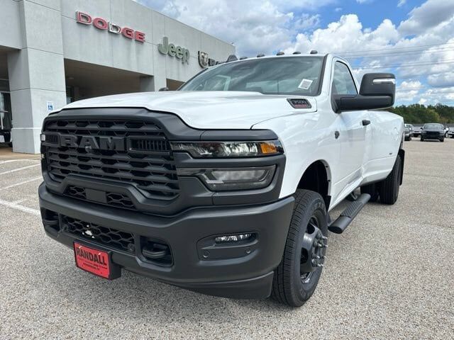 2027 RAM 3500