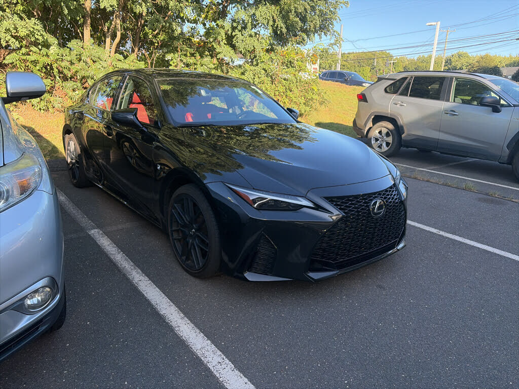 2024 LEXUS IS
