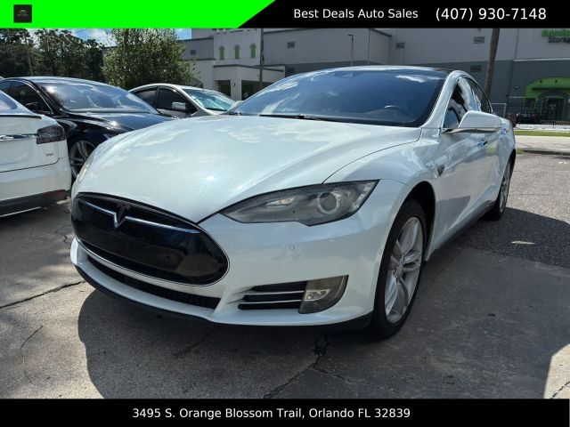2014 TESLA Model S