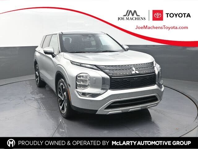 2024 MITSUBISHI Outlander