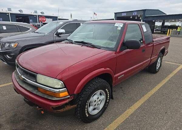 2003 CHEVROLET S-10 Pickup