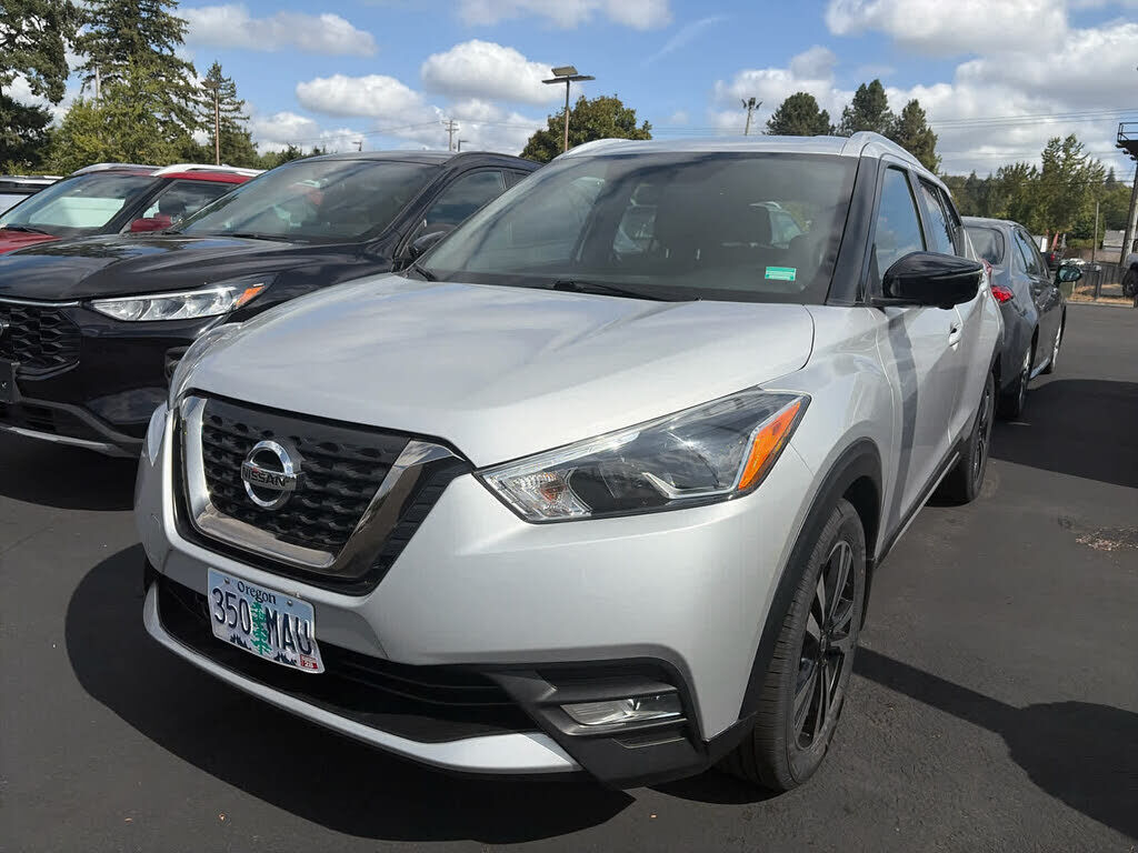 2019 NISSAN Kicks