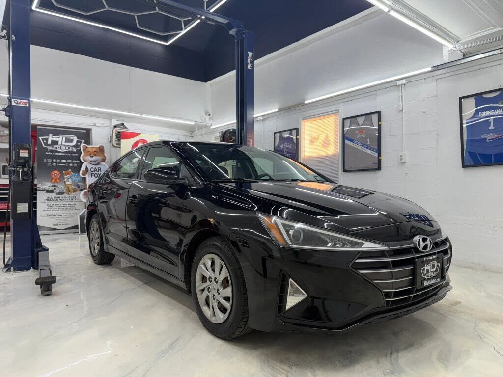 2020 HYUNDAI Elantra