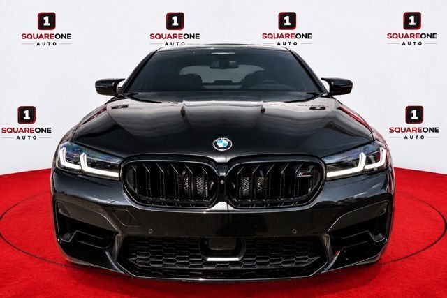 2022 BMW M5