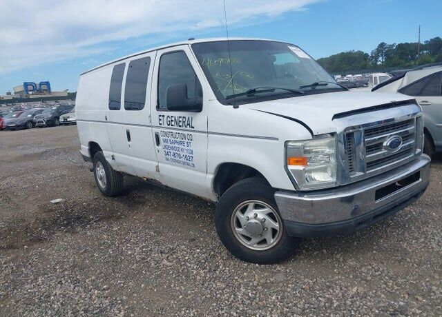 2011 FORD E-250