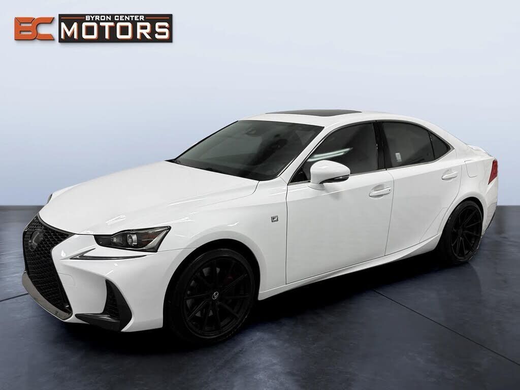 2017 LEXUS IS
