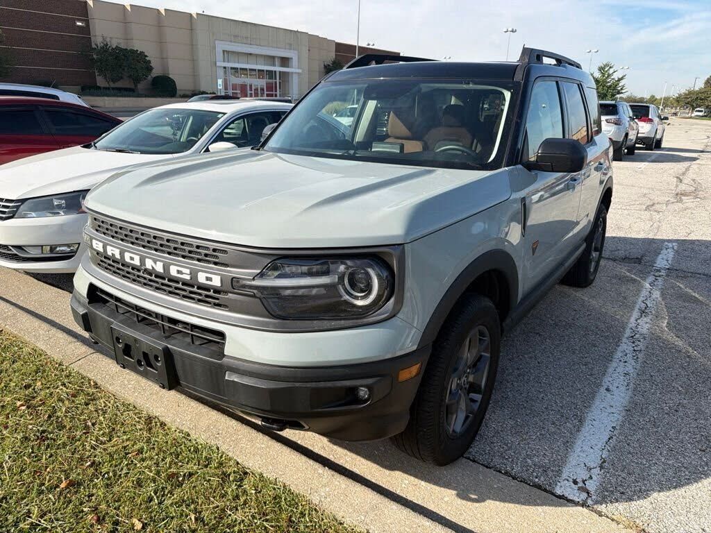 2021 FORD Bronco