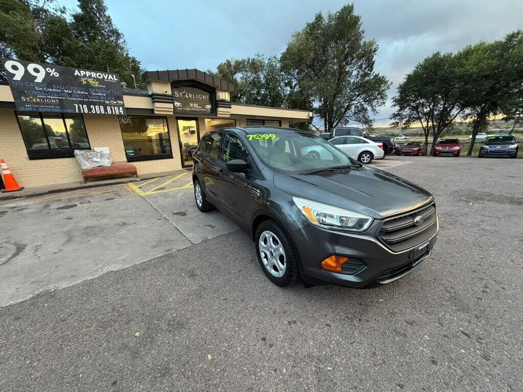 2017 FORD Escape