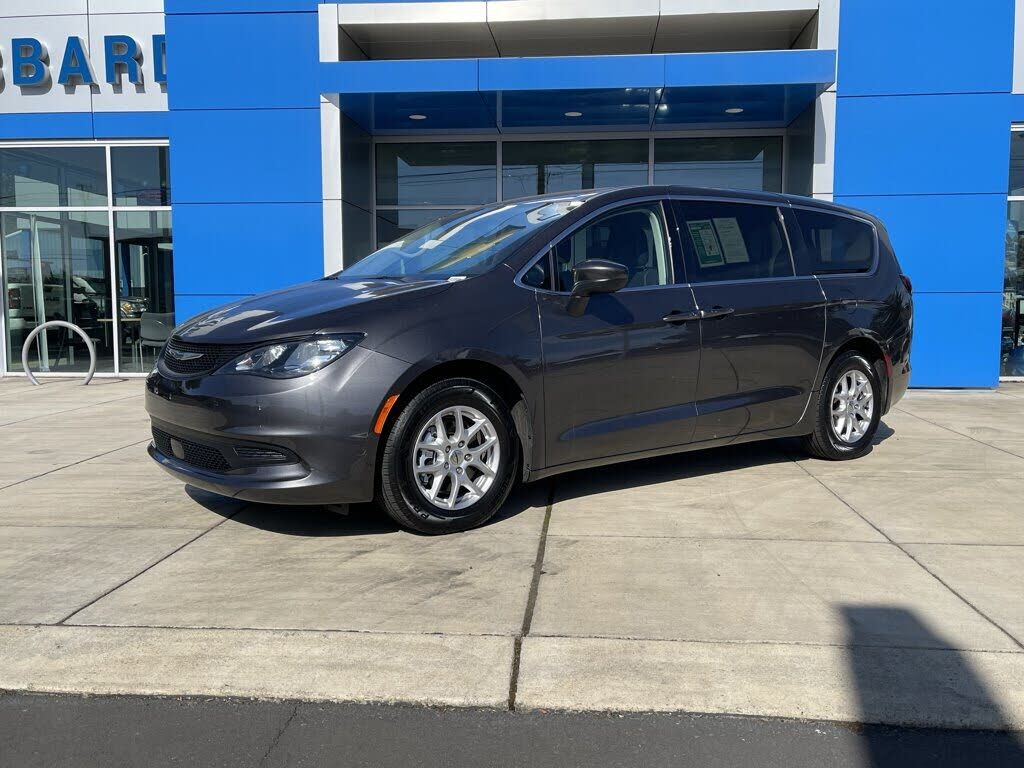 2022 CHRYSLER Pacifica