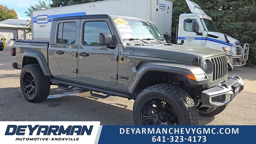 2023 JEEP Gladiator