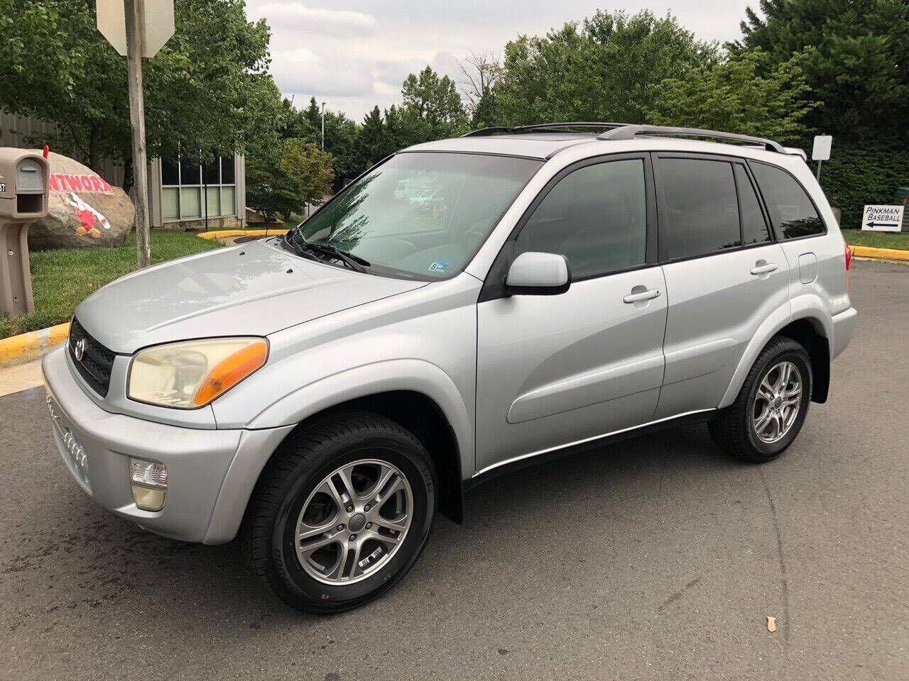 2002 TOYOTA RAV4