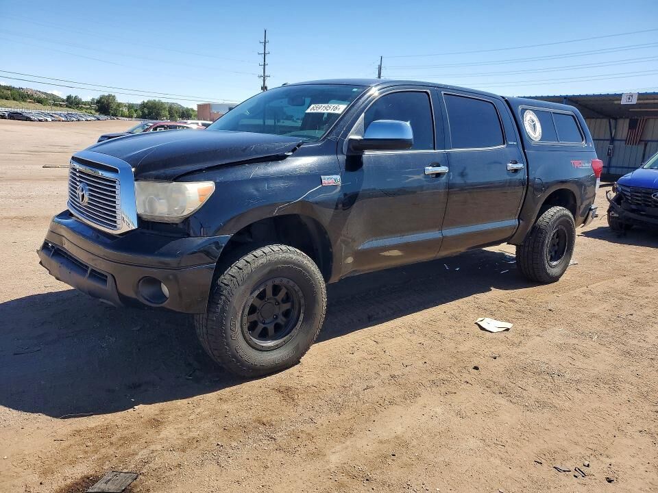 2013 TOYOTA Tundra