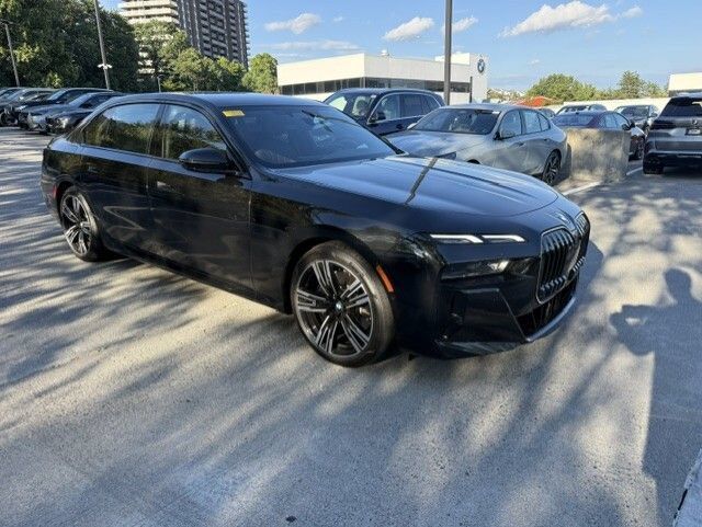 2026 BMW 760i