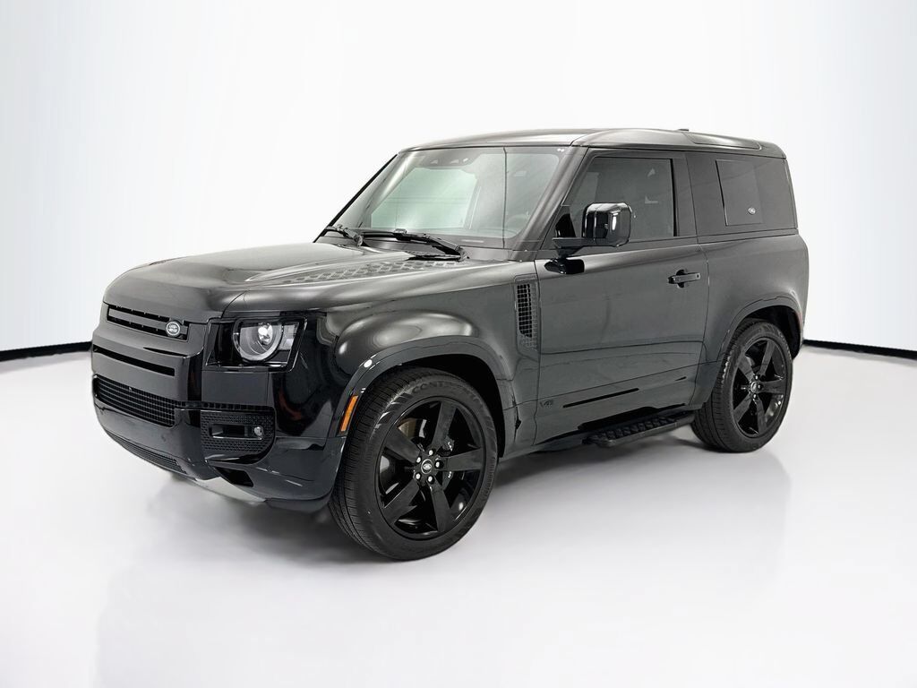 2024 LAND ROVER Defender
