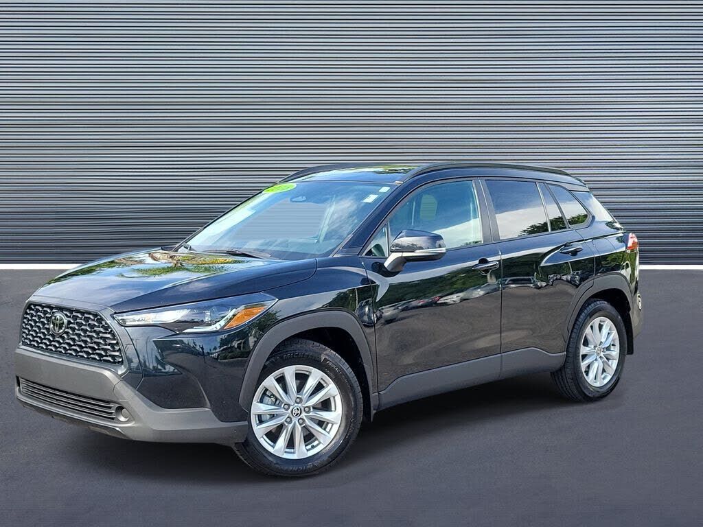 2025 TOYOTA COROLLA