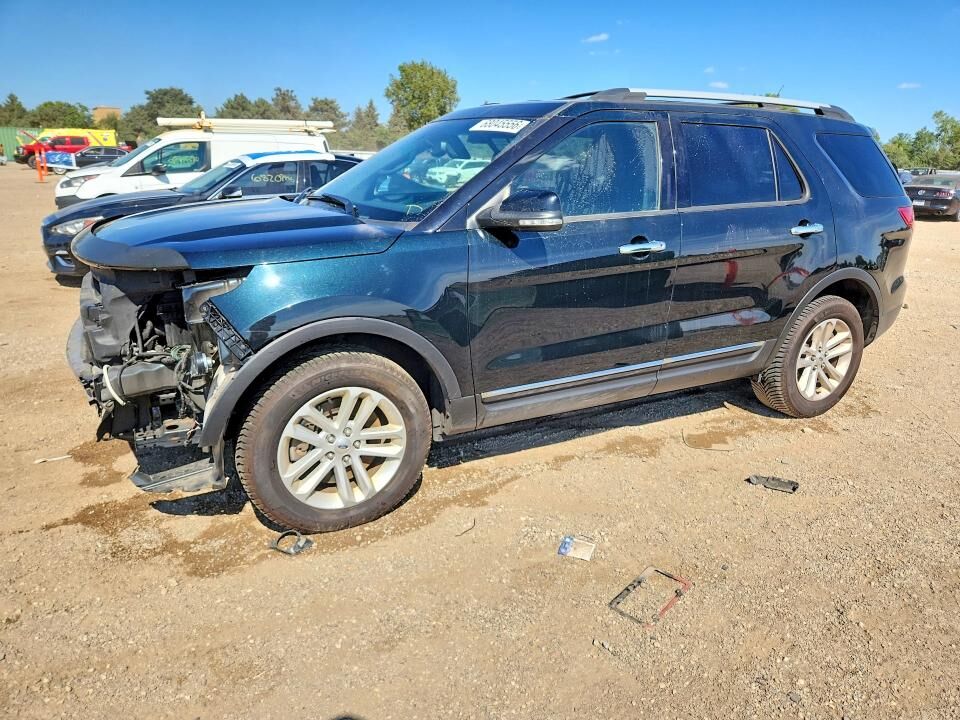 2014 FORD Explorer