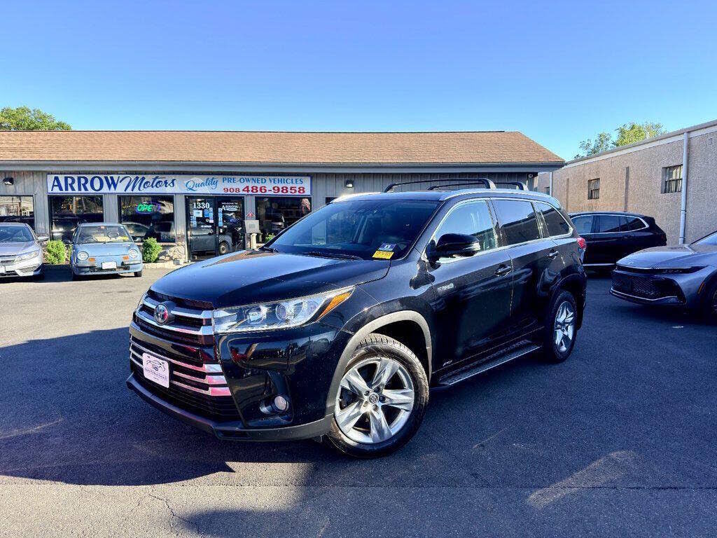 2017 TOYOTA Highlander