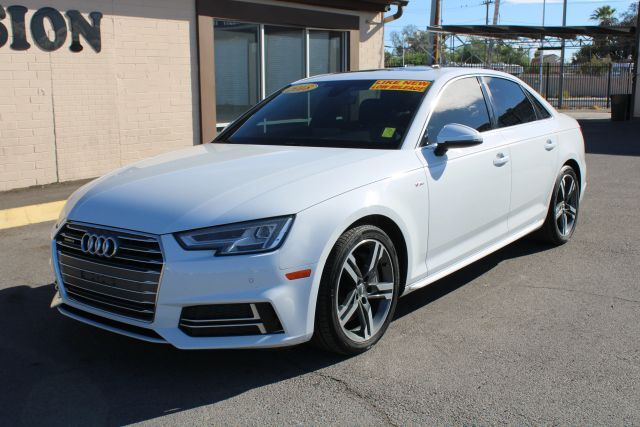 2018 Audi A4