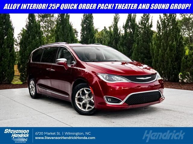 2017 CHRYSLER Pacifica