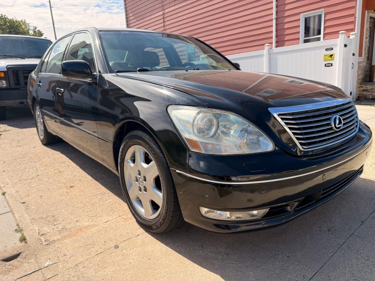 2004 LEXUS LS