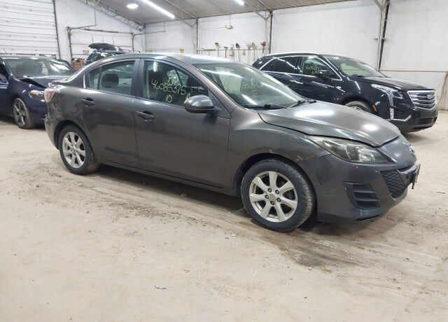 2010 MAZDA Mazda3