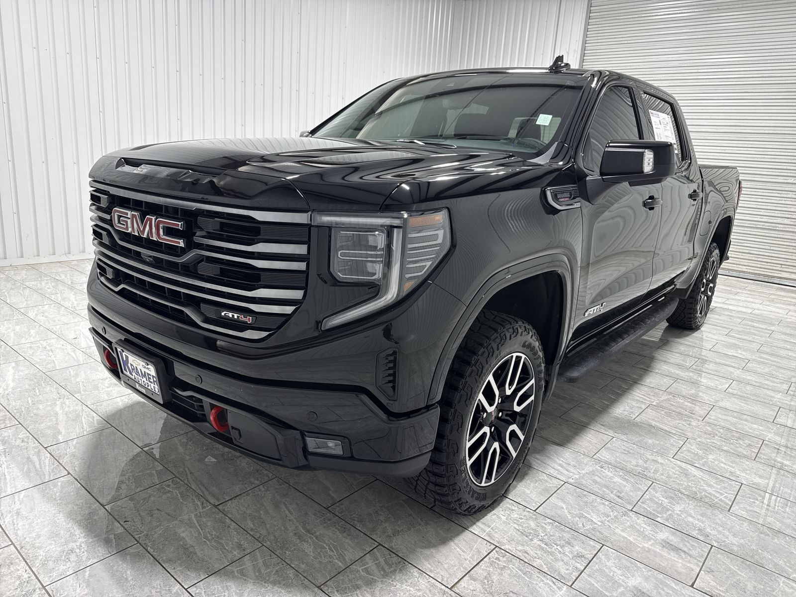 2025 GMC Sierra