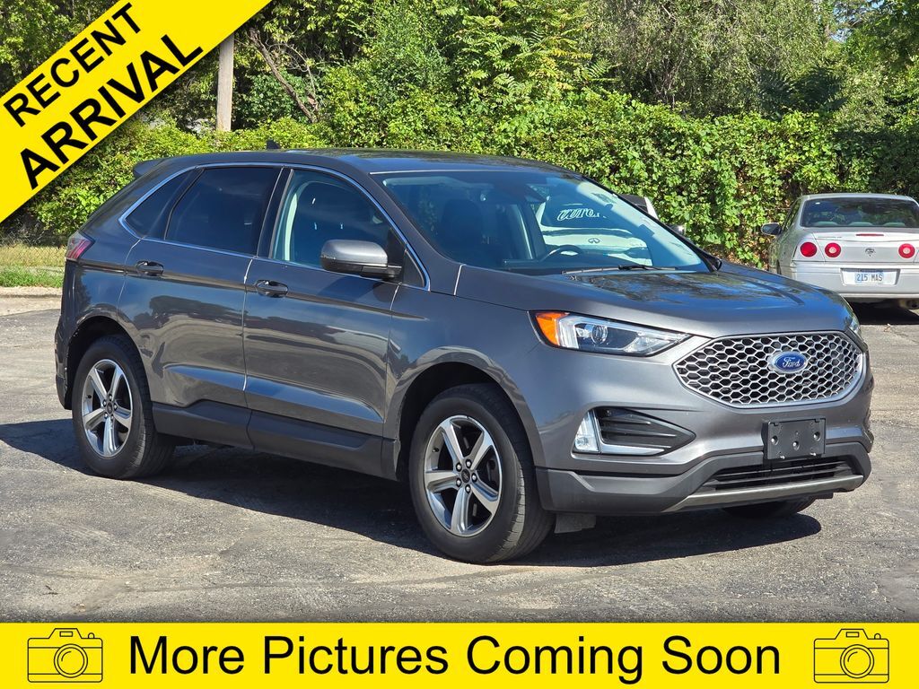 2023 FORD Edge