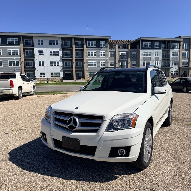 2011 MERCEDES-BENZ GLK-Class