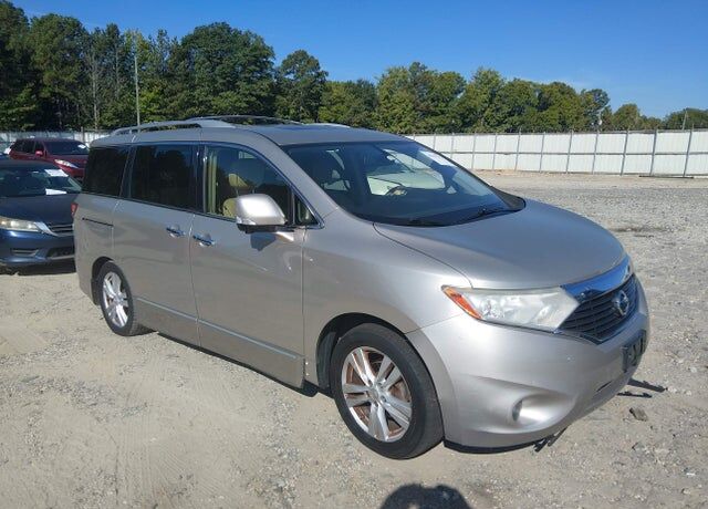 2013 NISSAN Quest