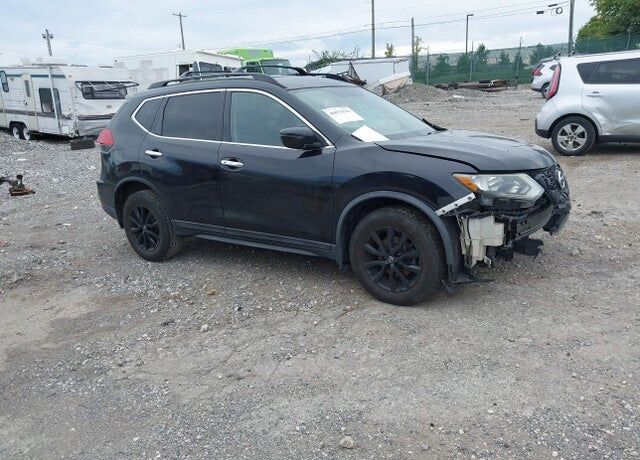 2017 NISSAN Rogue