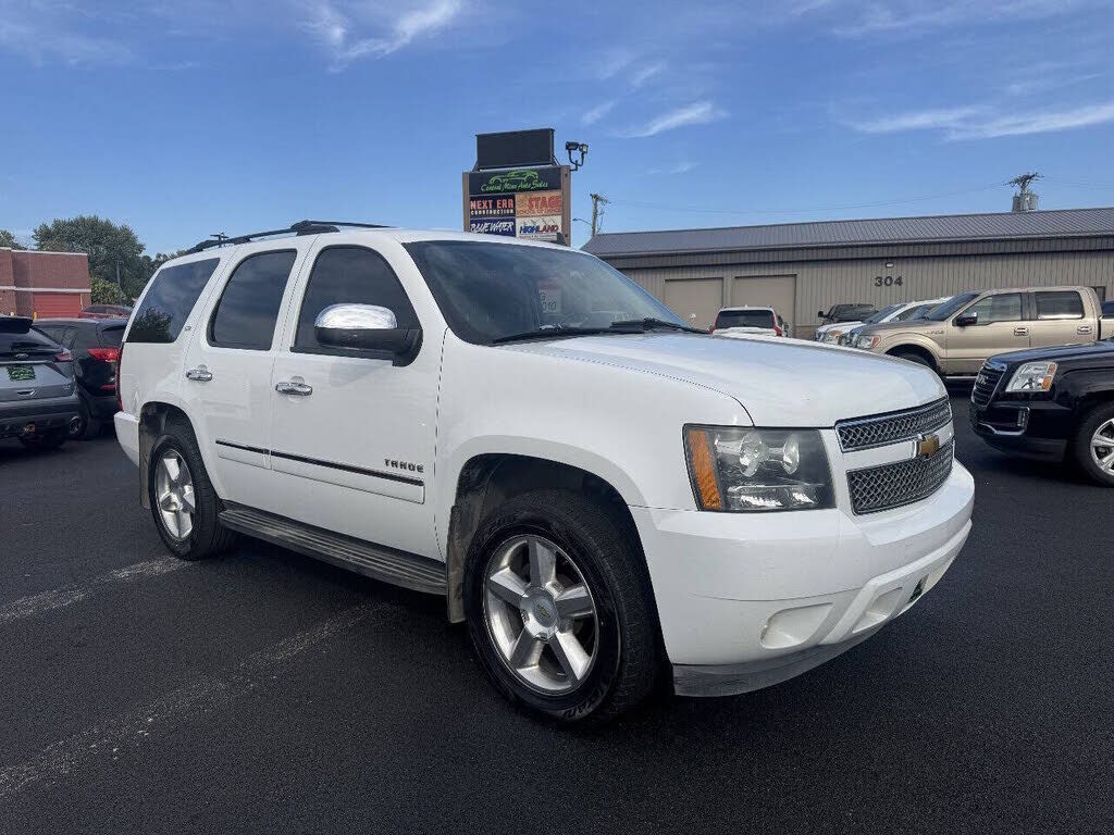 2013 CHEVROLET Tahoe