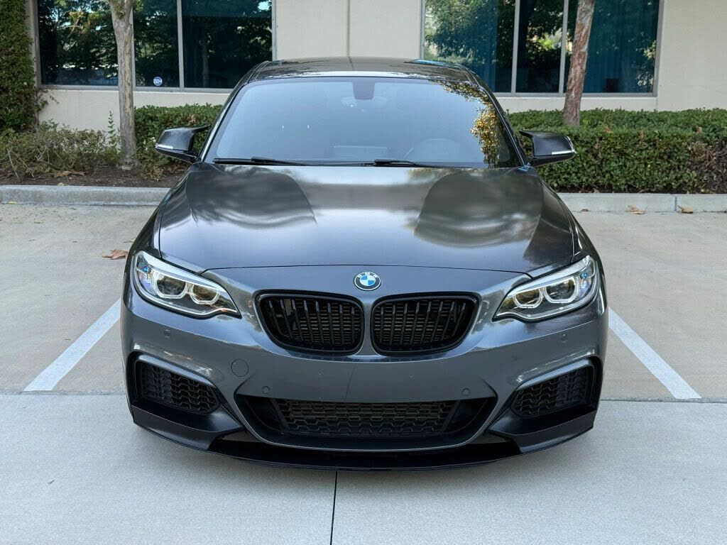 2016 BMW M235i