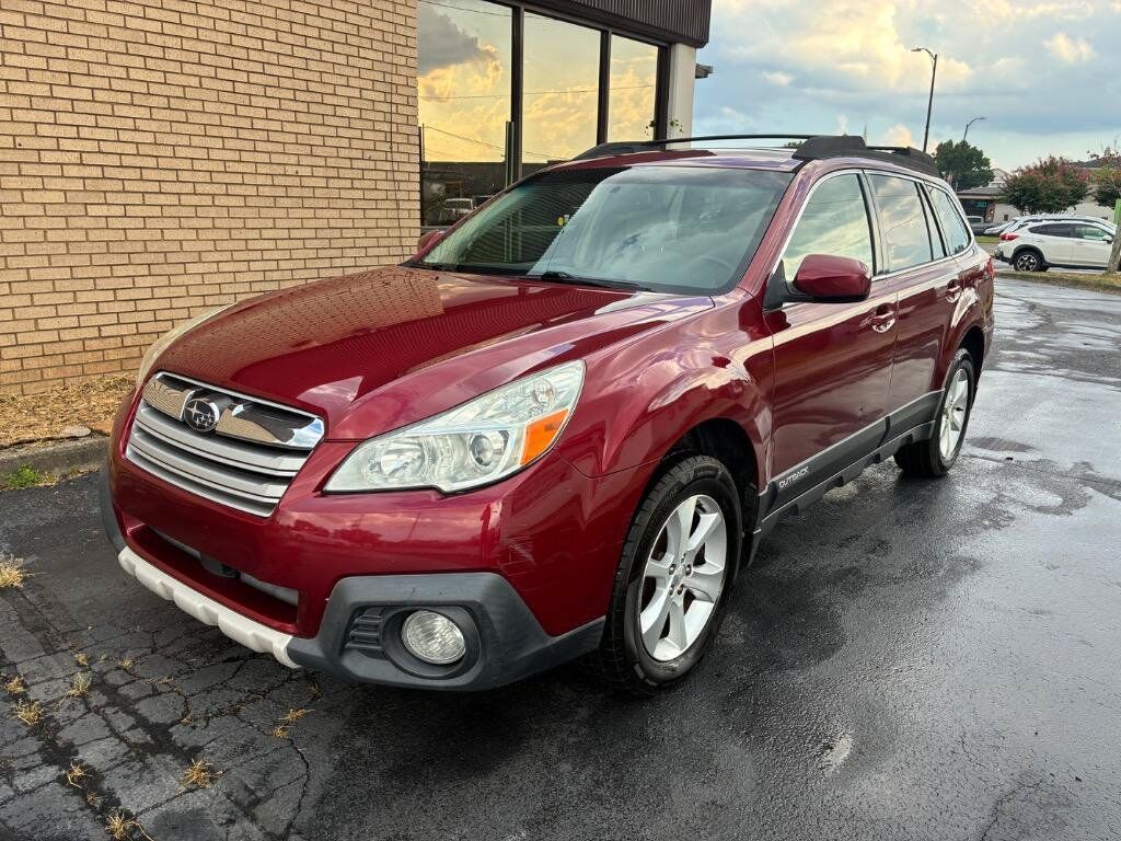 2013 SUBARU Outback