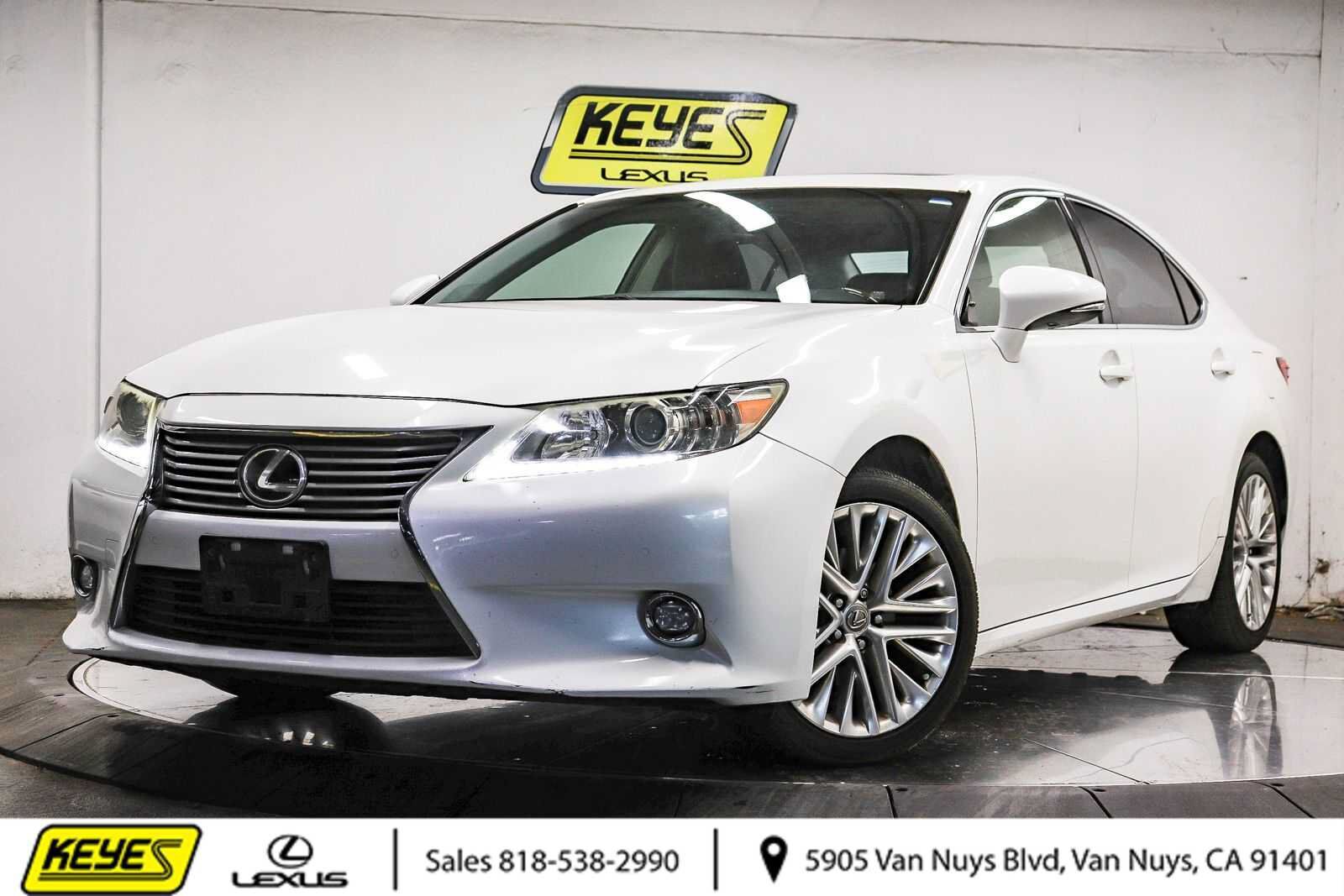 2014 LEXUS ES