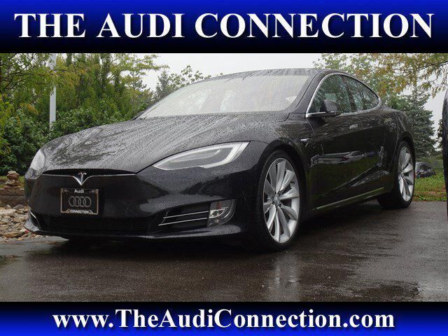 2017 TESLA Model S