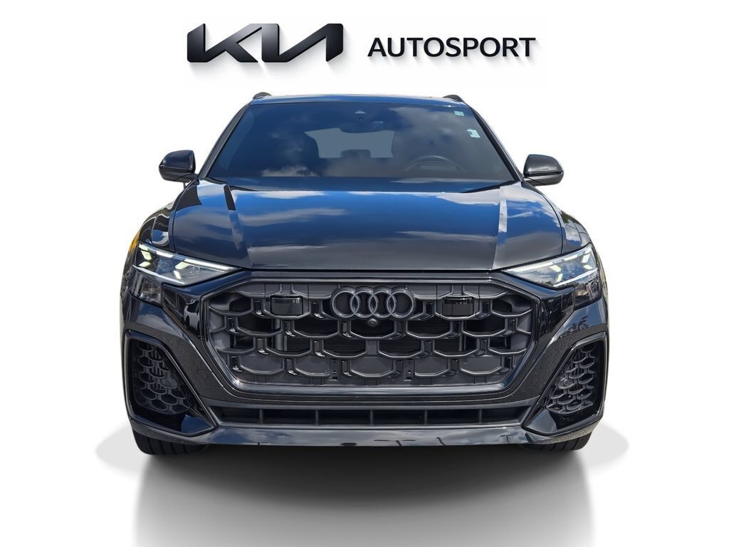 2025 Audi Q8