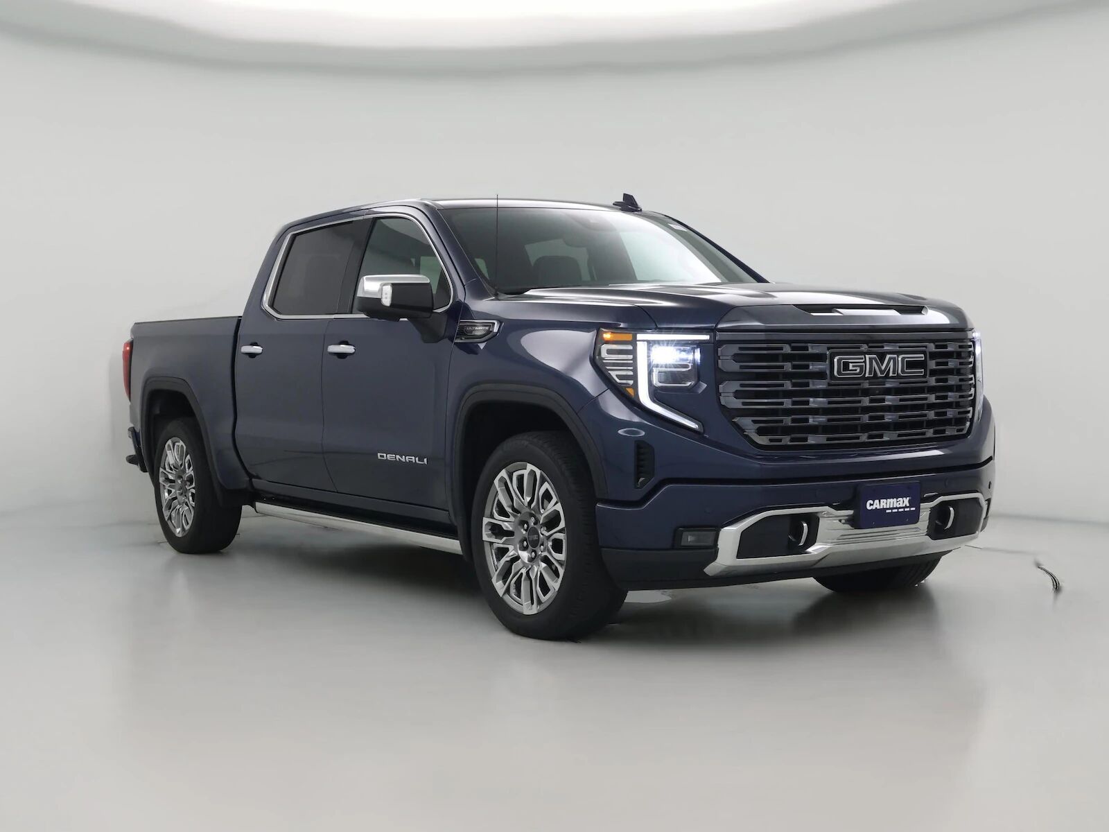 2023 GMC Sierra