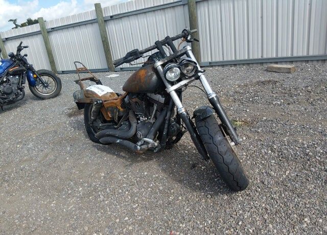 2009 HARLEY DAVIDSON Dyna Fat Bob