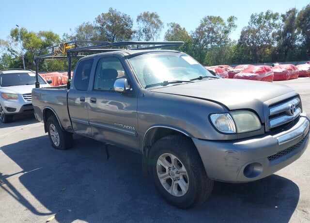 2003 TOYOTA Tundra