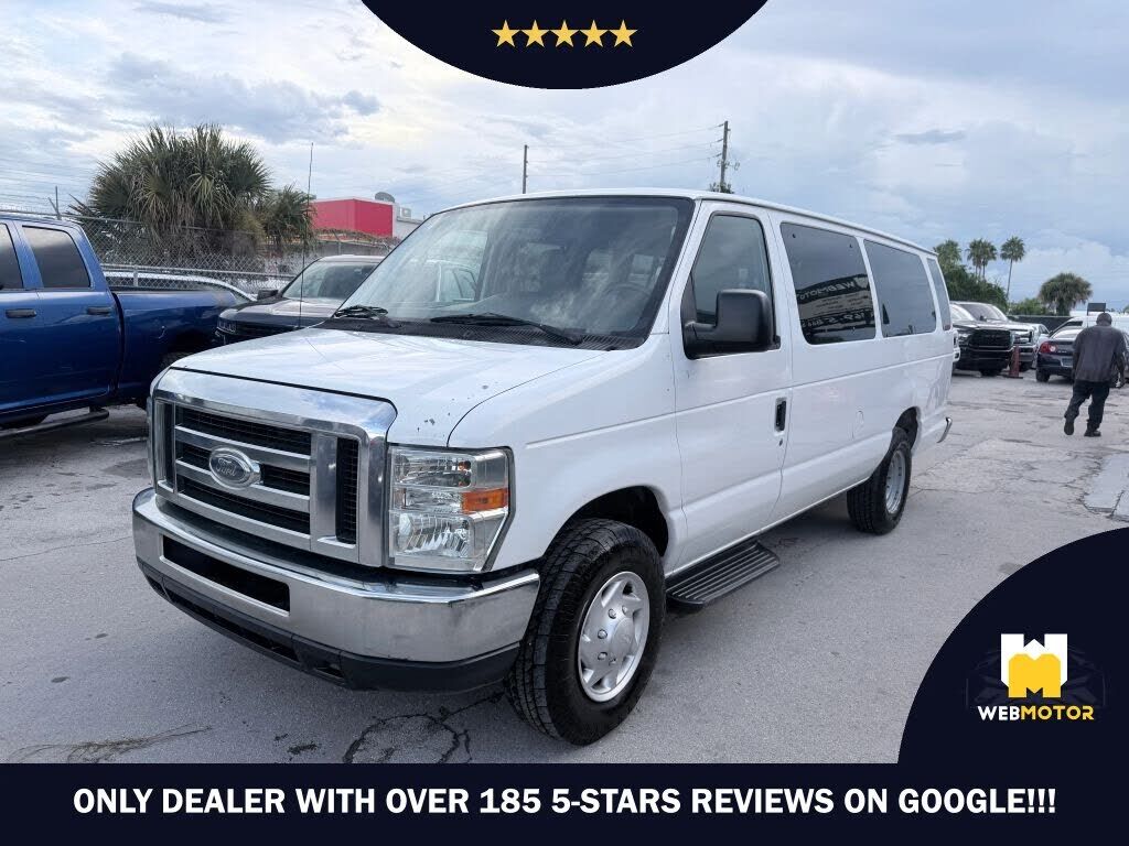 2013 FORD E-350