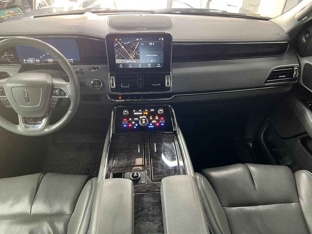 2018 LINCOLN Navigator